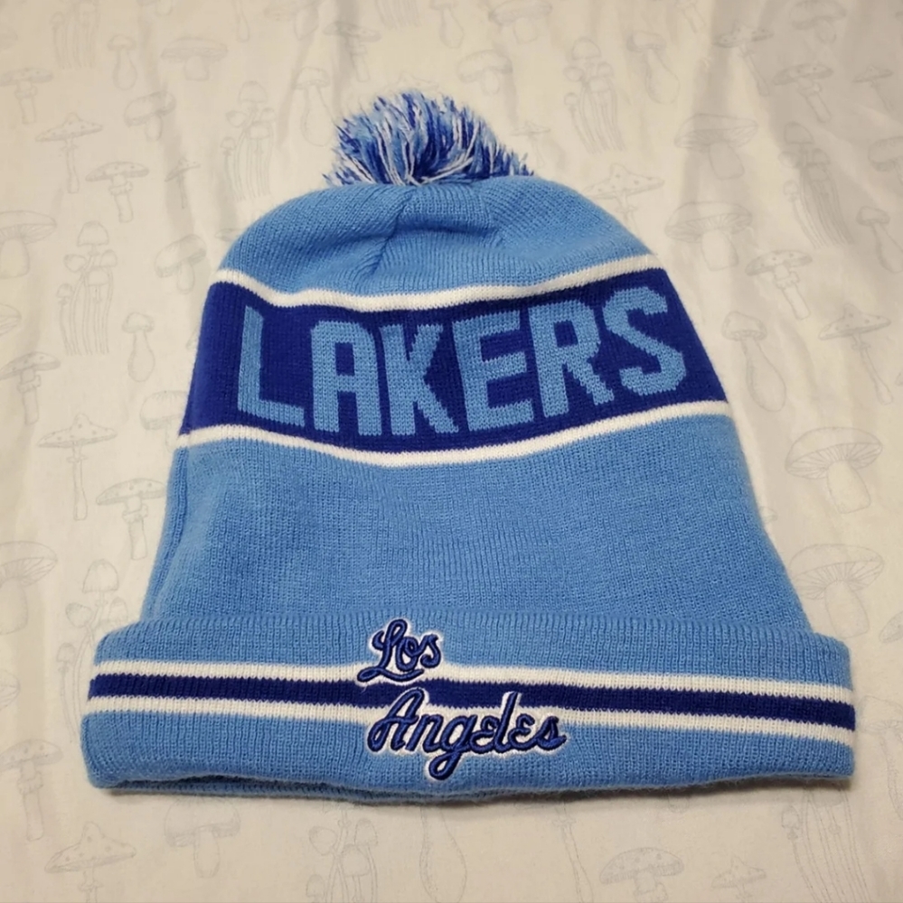 Mens Hardwood Classics x New Era LA Lakers Pom Beanie / Blue on Blue